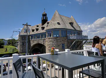 The Coast Guard House Restaurant