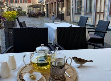 latvia/riga/old-town/restaurant/ogle