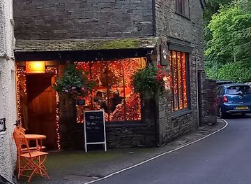 united-kingdom/lake-district-national-park/restaurant/the-jumble-room