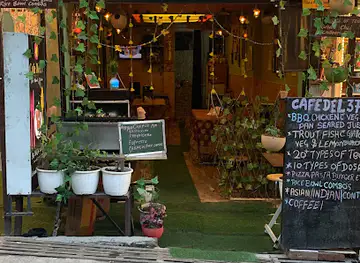 Cafe Del 37