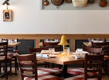 new-york/hudson/restaurant/via-cassia