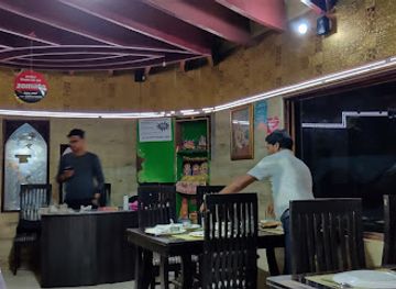 india/puri/restaurant/shehnai-garden-pure-veg-a-c-cottages