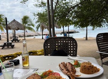 curacao/jan-thiel/restaurant/sea-side-terrace