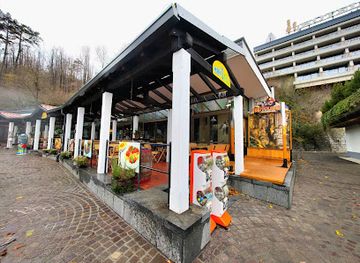 slovenia/postojna-cave/restaurant/montania-okrepcevalnica-natasa-zabrescak-s-p