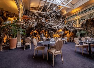 france/bordeaux-wine-region/restaurant/le-chapon-fin