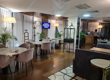 uzbekistan/tashkent-region/restaurant/la-cantine-park-restaurant