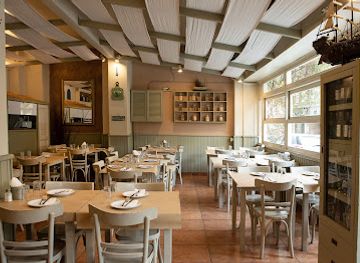 greece/thessaloniki/restaurant/ouzerie-lola