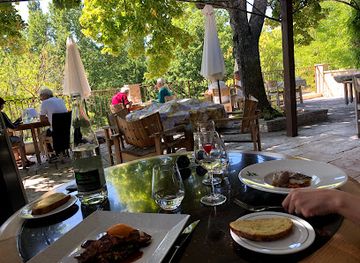 france/verdon-gorge/restaurant/ferme-sainte-cecile