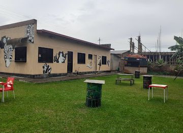 rwanda/ruhengeri/restaurant/traveling-roots-ltd