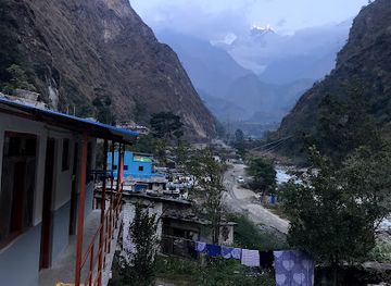 nepal/poon-hill/restaurant/namaste-hotel-tatopani