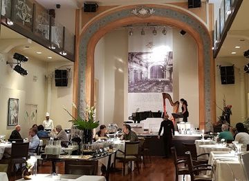 italy/bologna/restaurant/ristorante-i-portici