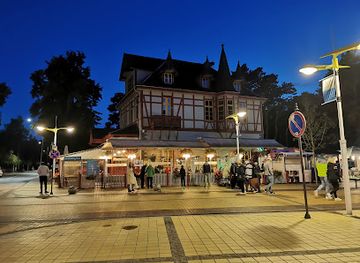 lithuania/palanga-beach/restaurant/juros-akis-sveciu-namai-kavine-nelima