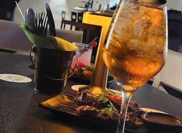 curacao/playa-lagun/restaurant/shots-curacao