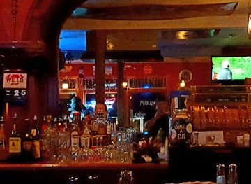 montana/big-sky/restaurant/milkies-pizza-pub