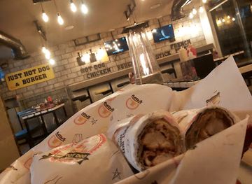 jordan/umm-qais/restaurant/just-hot-dog-burger