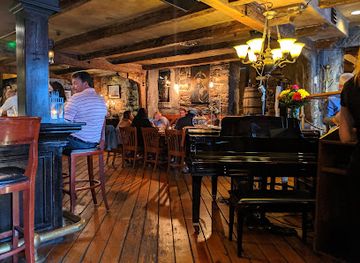 canada/maritimes/restaurant/the-press-gang-restaurant-and-oyster-bar