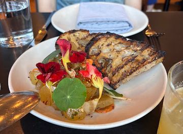 iowa/northeast-iowa/restaurant/the-webster