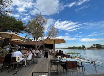 thailand/ayutthaya-province/restaurant/the-wine-ayudhya