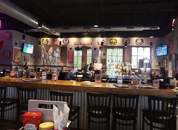 wisconsin/eau-claire/restaurant/monk-s-bar-grill