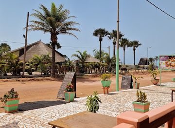 the-gambia/fulladu-west/restaurant/buka-african-kitchen