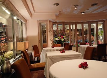 japan/sapporo/maruyama-park/restaurant/moliere