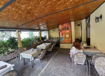 montenegro/budva/restaurant/l-m