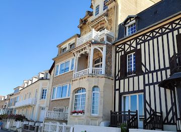 france/normandy-beaches/restaurant/plage-de-saint-aubin-sur-mer