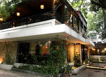 bangladesh/lawachara-national-park/restaurant/thai-emerald