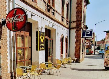 hungary/pecs/restaurant/noon-baghi-cafe-restaurant