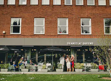 Deanes at Queens