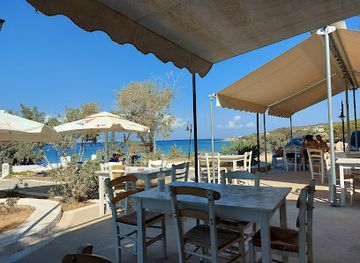 greece/saronic-gulf-islands/restaurant/choreutra