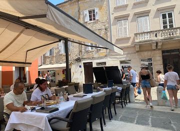 croatia/pula/restaurant/bistro-municipio