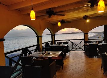 sint-maarten/lowlands/restaurant/the-boon-beach-bar-restaurant