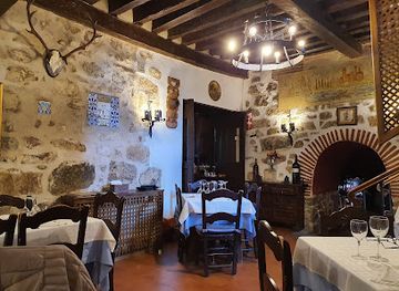 spain/avila/restaurant/restaurante-el-torreon