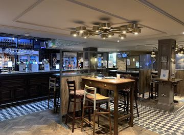 united-kingdom/cork/restaurant/the-linen-weaver-jd-wetherspoon