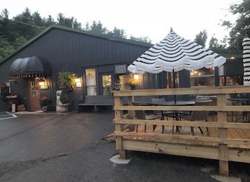 north-carolina/mountain-region/restaurant/the-tin-trout