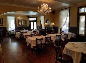maryland/assateague-island-national-seashore/restaurant/atlantic-hotel-bistro-bar