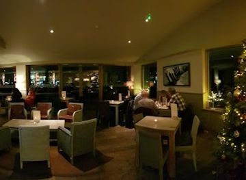 united-kingdom/dyfed/restaurant/fredricks-bar-brasserie