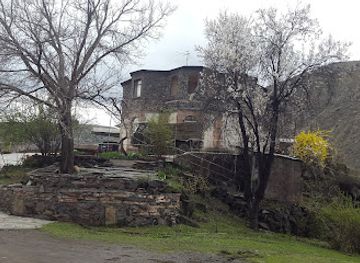 armenia/vayk/restaurant/dzoraberd-restoran-hotel