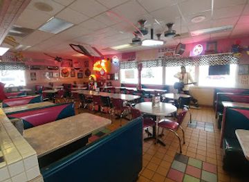 michigan/mount-pleasant/restaurant/pixie-restaurant