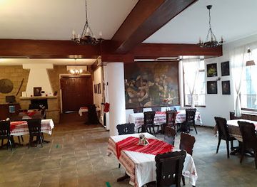 romania/iasi-surroundings/restaurant/hanul-dacilor
