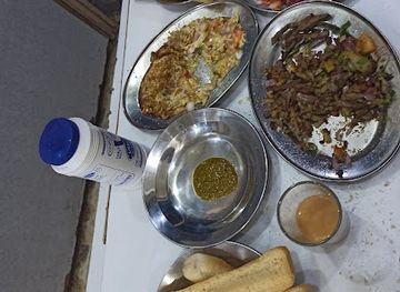 yemen/aden/restaurant/mataam-alshuhada-llmahrwqat