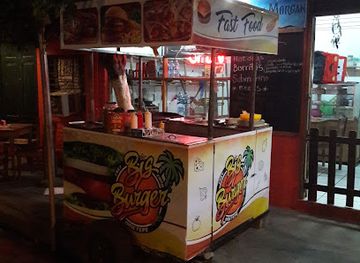 nicaragua/ometepe/restaurant/big-burger