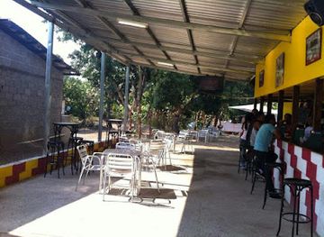 honduras/yoro-region/restaurant/baracoa