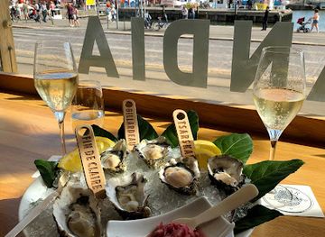 finland/archipelago-sea/restaurant/finlandia-caviar-shop-restaurant