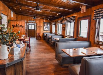 montana/glacier-national-park/restaurant/echo-lake-cafe