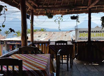guatemala/panajachel/restaurant/el-bambu