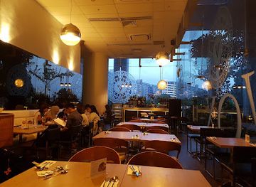 singapore/jurong/restaurant/vivavox