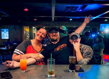minnesota/mississippi-headwaters/restaurant/the-woodshed