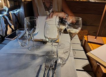 italy/trieste/restaurant/hostaria-ai-3-magnoni